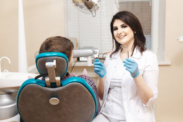 Know What To Expect With Your Dentist In East Point